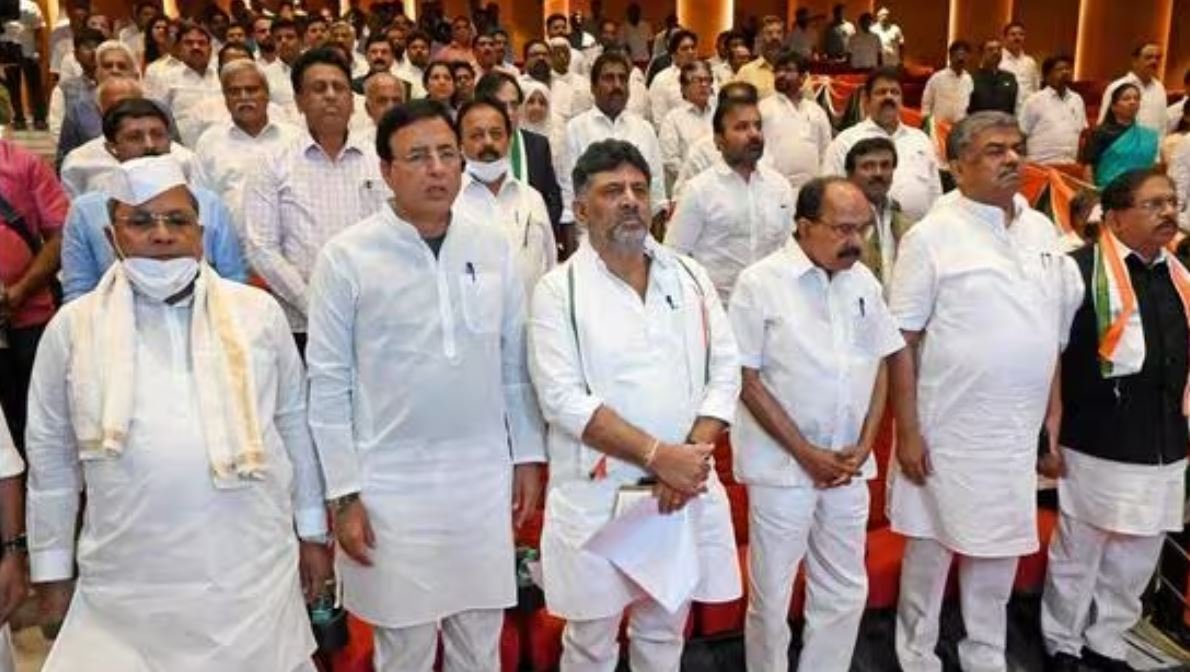 कर्नाटक कांग्रेस के नेताओं का दिल्ली में विरोध प्रदर्शन, जंतर-मंतर पर सीएम, डिप्टी सीएम की अगुवाई में केंद्र के खिलाफ हल्ला बोल