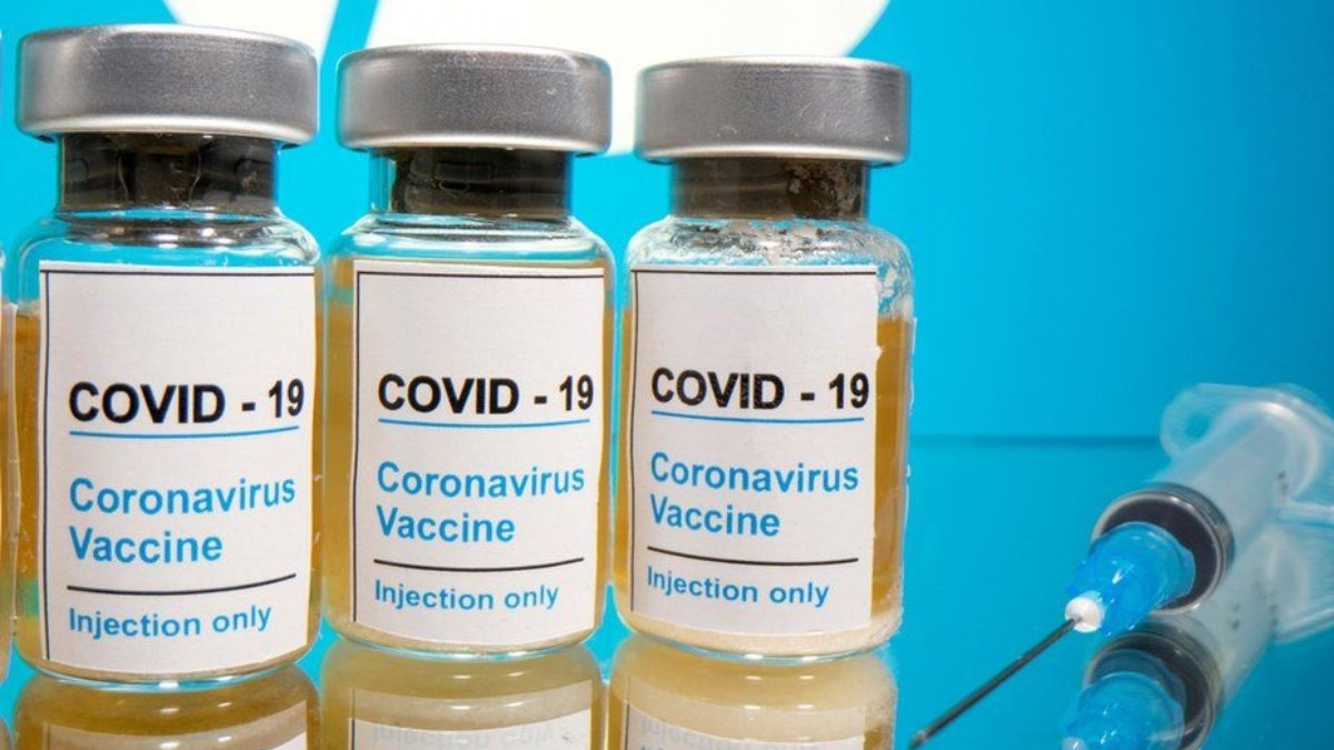 कोविशील्ड वैक्सीन बनानेवाली कंपनी ने स्वीकारी गलती, टीके से हो सकता है हार्ट अटैक और जम सकते हैं खून के थक्के