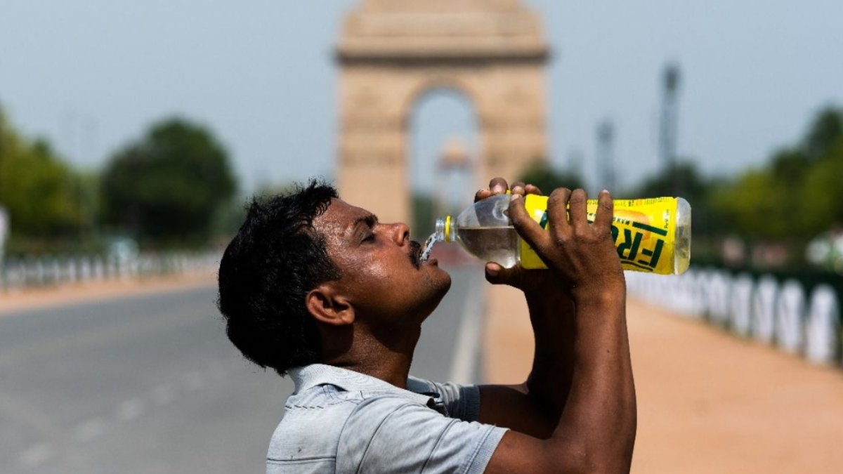 दिल्ली में इस साल का सबसे गर्म दिन रिकॉर्ड