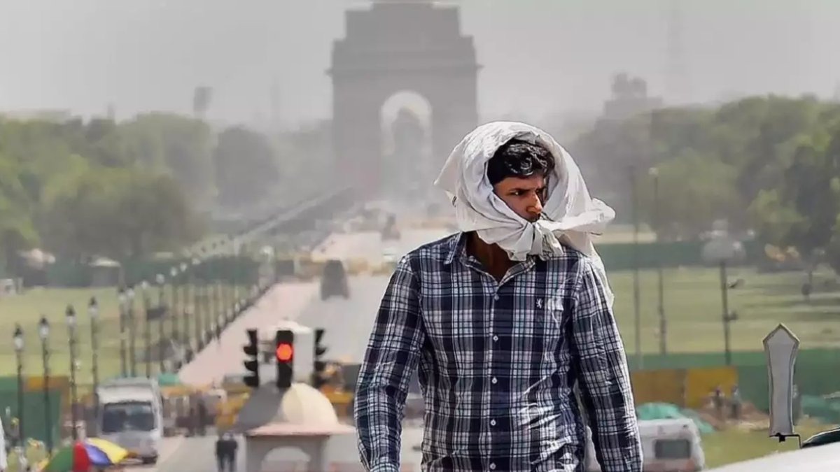 दिल्ली में झुलसाने वाली गर्मी, तापमान 49 डिग्री को किया पार; जानें महानगरों में क्यों बढ़ रही है ‘हीट’