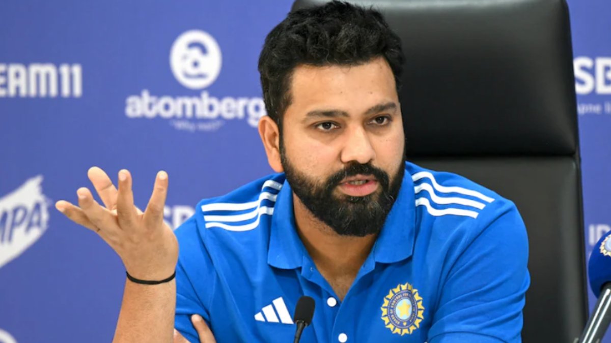मुंबई इंडियंस की कप्तानी गंवाने के बाद रोहित शर्मा ने तोड़ी चुप्पी