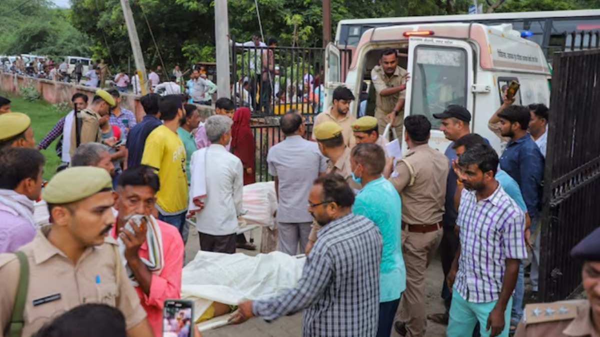 हाथरस भगदड़: भोले बाबा के सत्संग के दौरान मची भगदड़ में अब तक 121 लोगों की मौत, सीएम योगी आज करेंगे मौके का दौरा