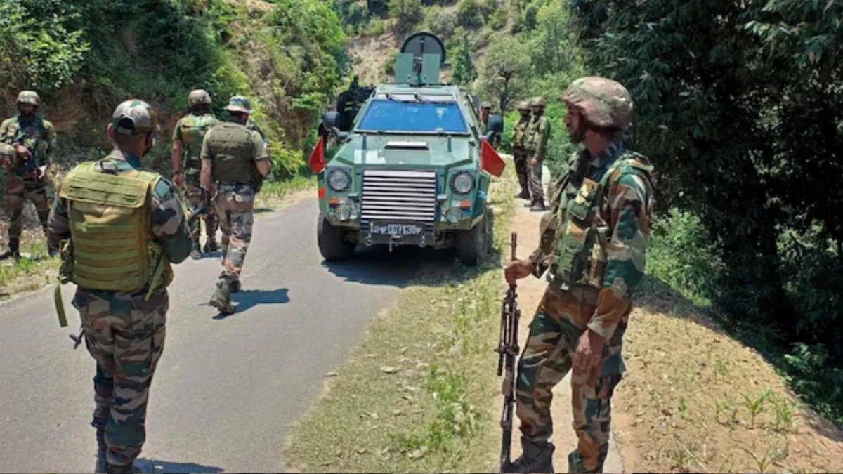 जम्मू-कश्मीर के डोडा में आतंकवादियों के साथ मुठभेड़ में 4 जवान शहीद