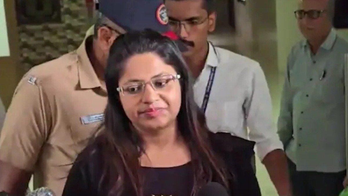 पूजा खेडकर आईएएस प्रशिक्षण अकादमी में रिपोर्ट करने में रहीं विफल