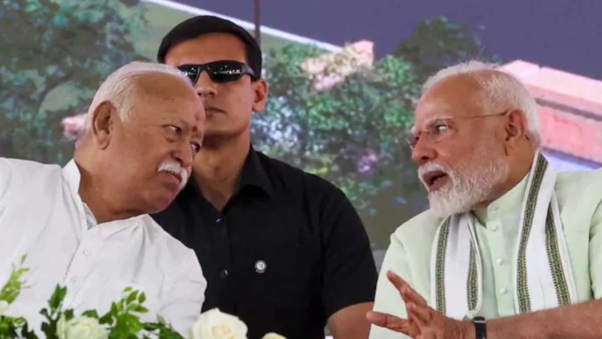 ’75 साल की उम्र नेताओं को लेना चाहिए रिटायरमेंट’, मोहन भागवत के बयान ने मचाया सियासी तूफान