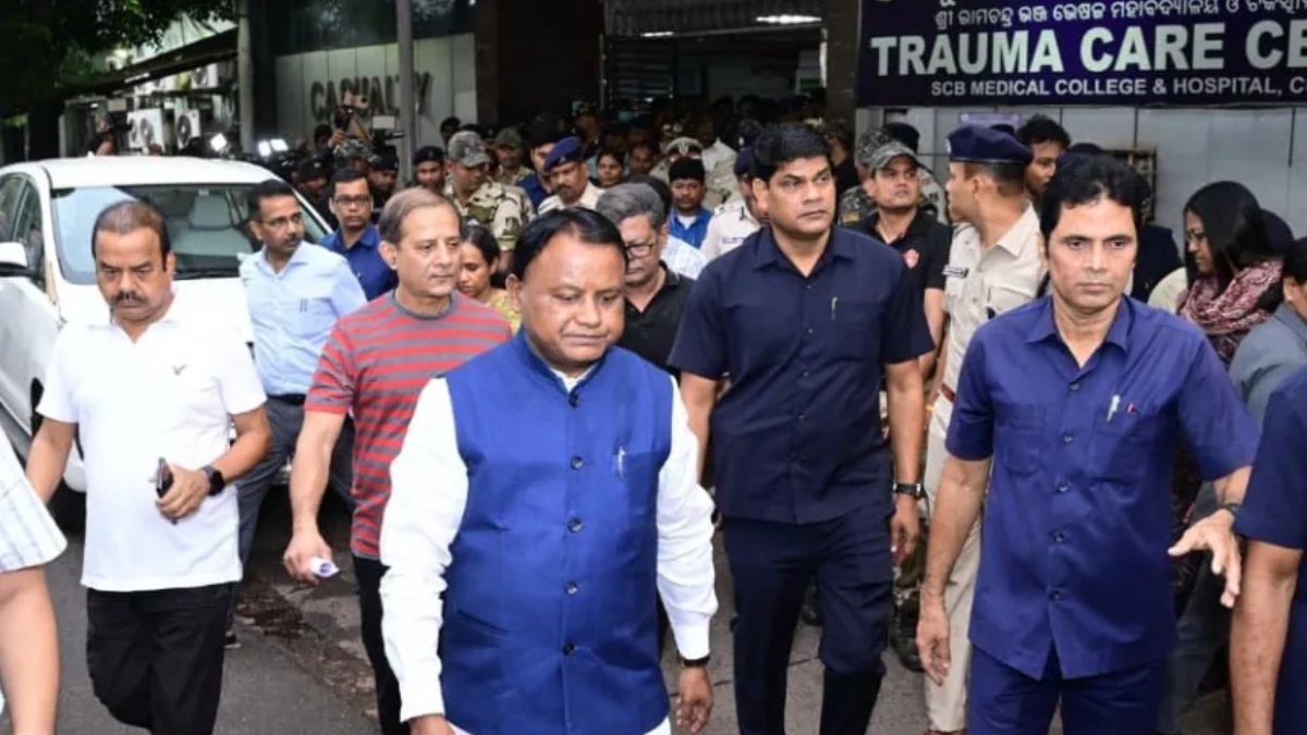 ओडिशा के अस्पताल में भीषण आग, ICU में भर्ती 10 मरीजों की झुलसकर मौत; जांच के आदेश